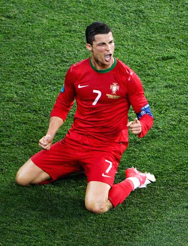 库里谈追梦与科尔争吵：我们都有职业性！他不在时 容错率会降低（库里评追梦与科尔争执：我们很职业，他缺席时球队容错空间更小）