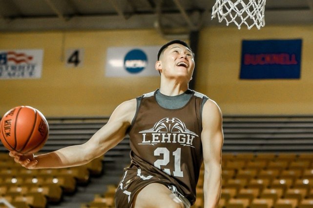 官方：德甲、德乙球场内的记分牌和屏幕将显示实际补时时间（官方确认：德甲、德乙球场记分牌与大屏将同步显示实际补时时间）