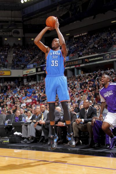 NBA战报：戴维斯24分14板，独行侠119-111击败篮网（NBA简讯：戴维斯24分14篮板，独行侠119-111力克篮网）