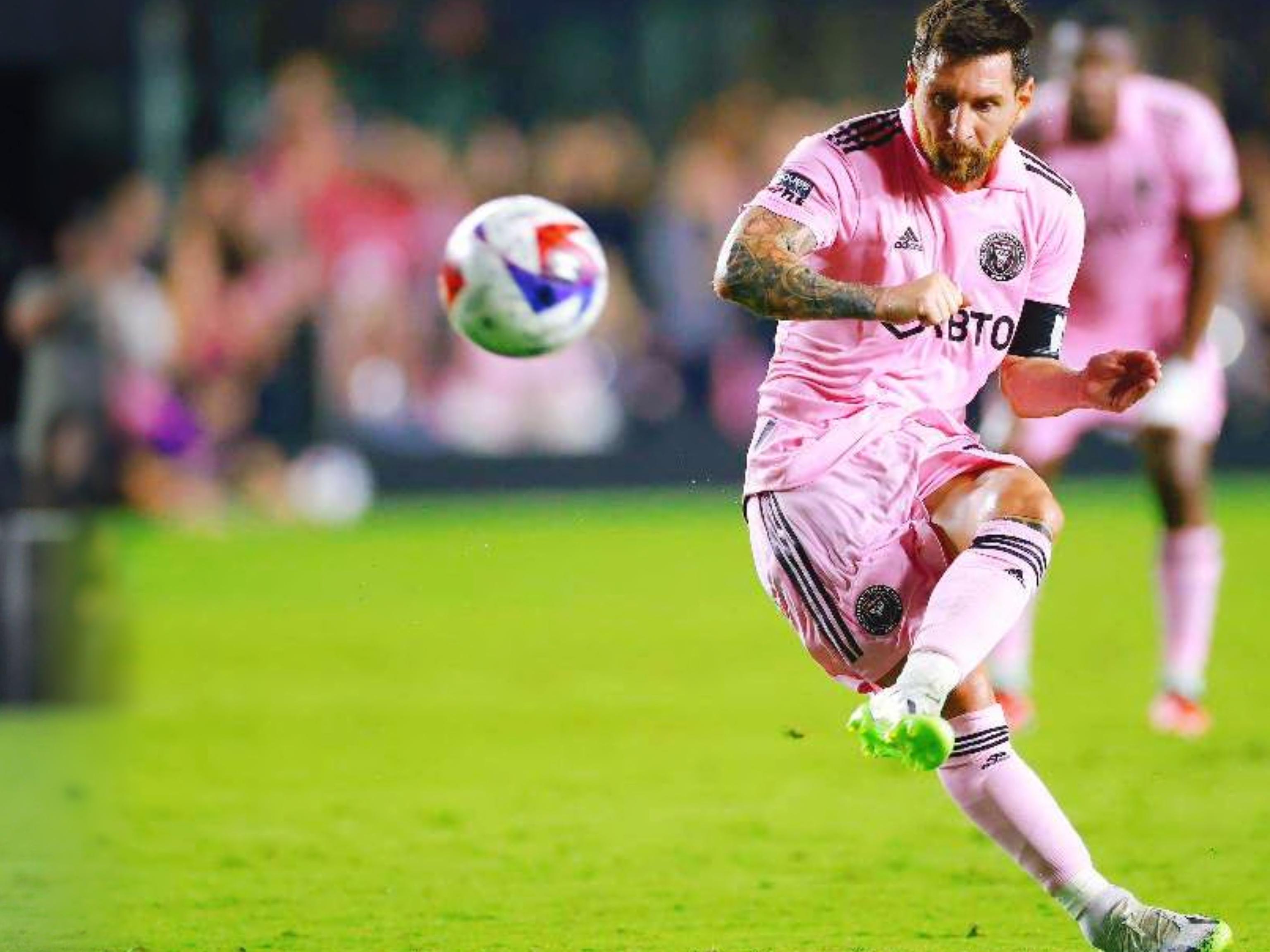 吉迪砍生涯第22次三双，在历史三双榜上超越贾巴尔和科比（吉迪完成生涯第22次三双，三双历史榜超越贾巴尔与科比）